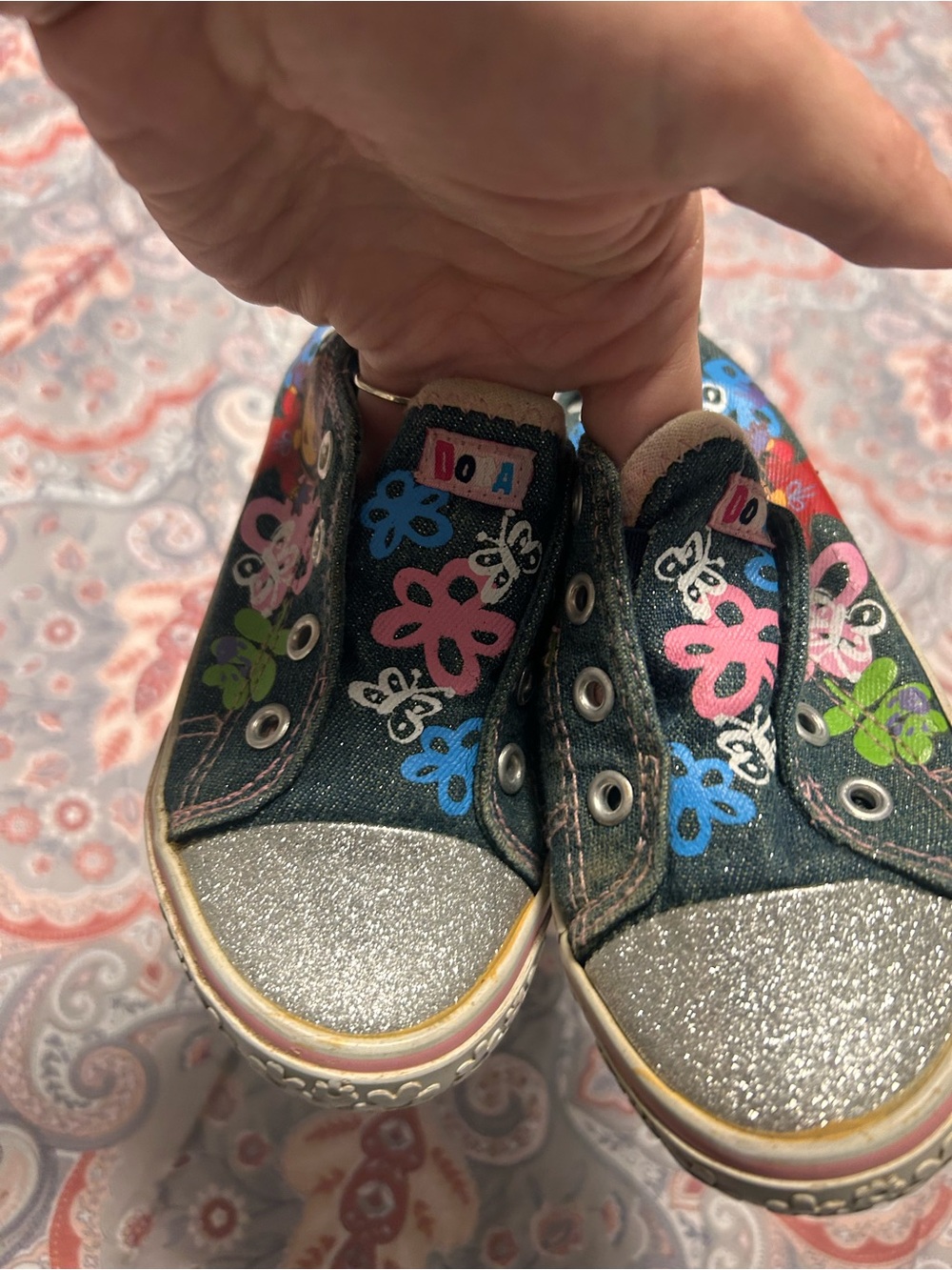Vintage size 10 dora shoes